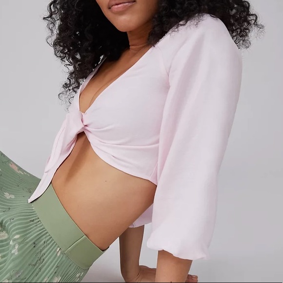 Aritzia Wilfred Venus Tie-Front Top - Picture 4 of 4